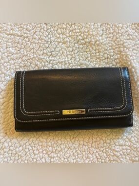 villager Black Leather Wallet with White Contrast Stitching